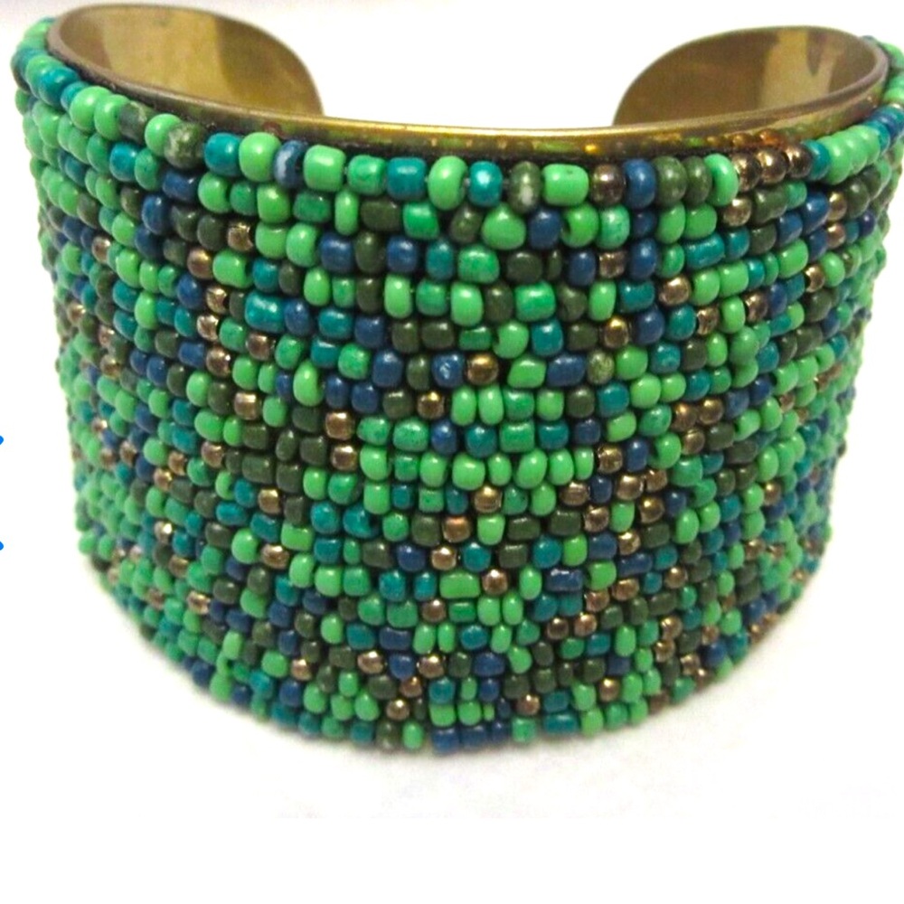 Danita wide Beaded Cuff Bracelet in Green and Blue NWT  $49  gorgeous 💚